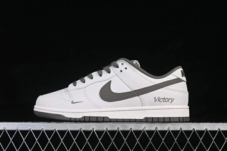 Picture of Dunk SB _SKUfw22560695280795176fw